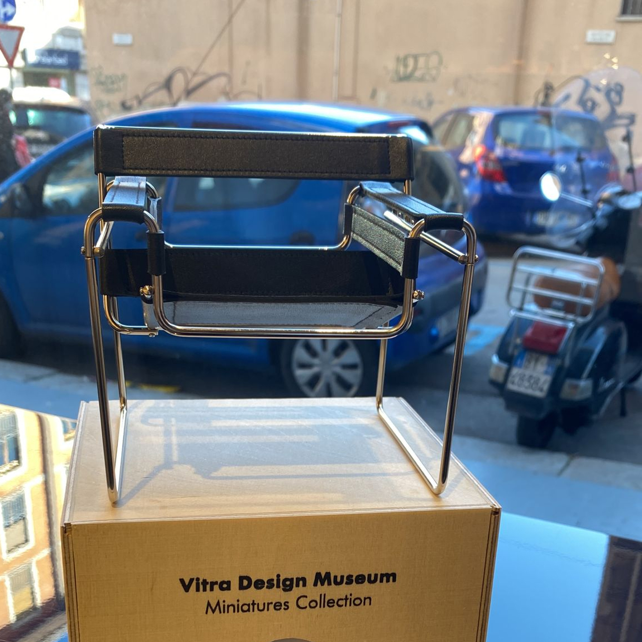 Vitra Miniatura B3 Wassily LONGHO Design Concept Store