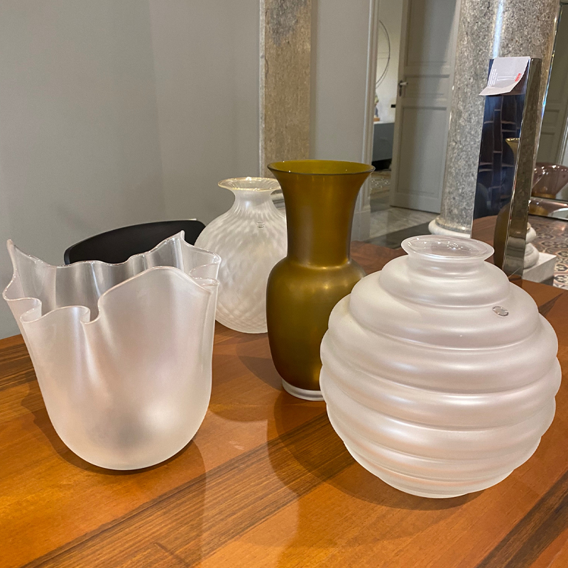 Vaso Opalino Satin Venini Verde Rio 706.38 NEW - Novità Venini 2021
