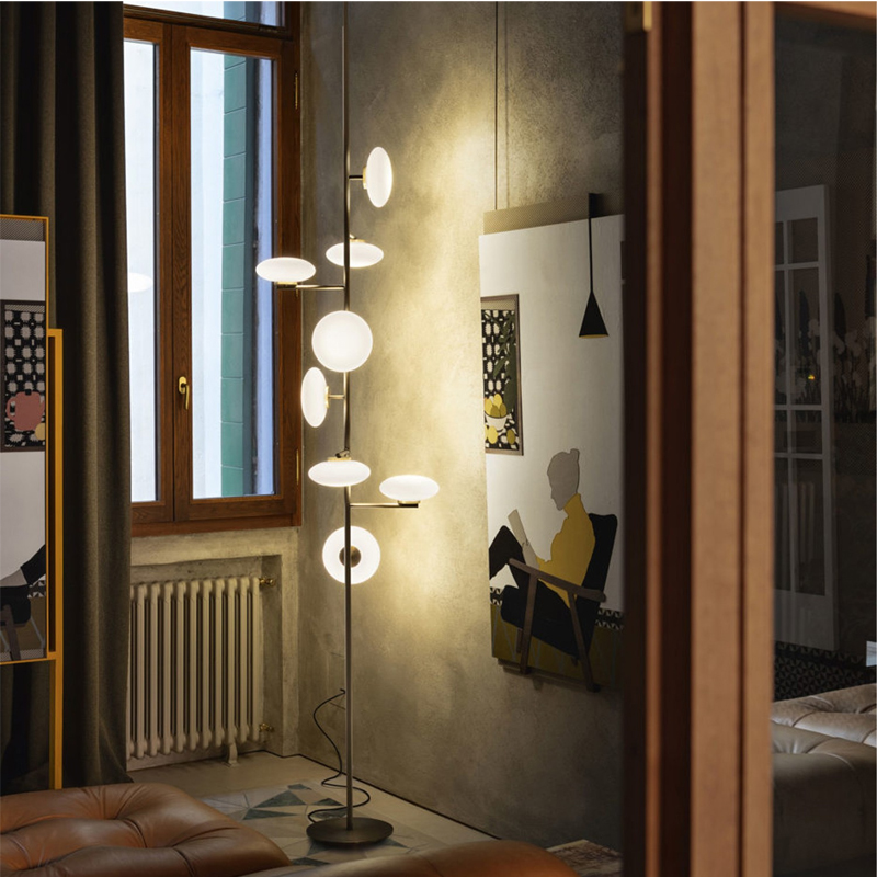 Ukiyo Axo Light Lampada da Parete / Soffitto - Milia Shop Ukiyo Axo Light Lampada da Parete / Soffitto - Milia Shop